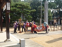 石田神社　獅子舞写真